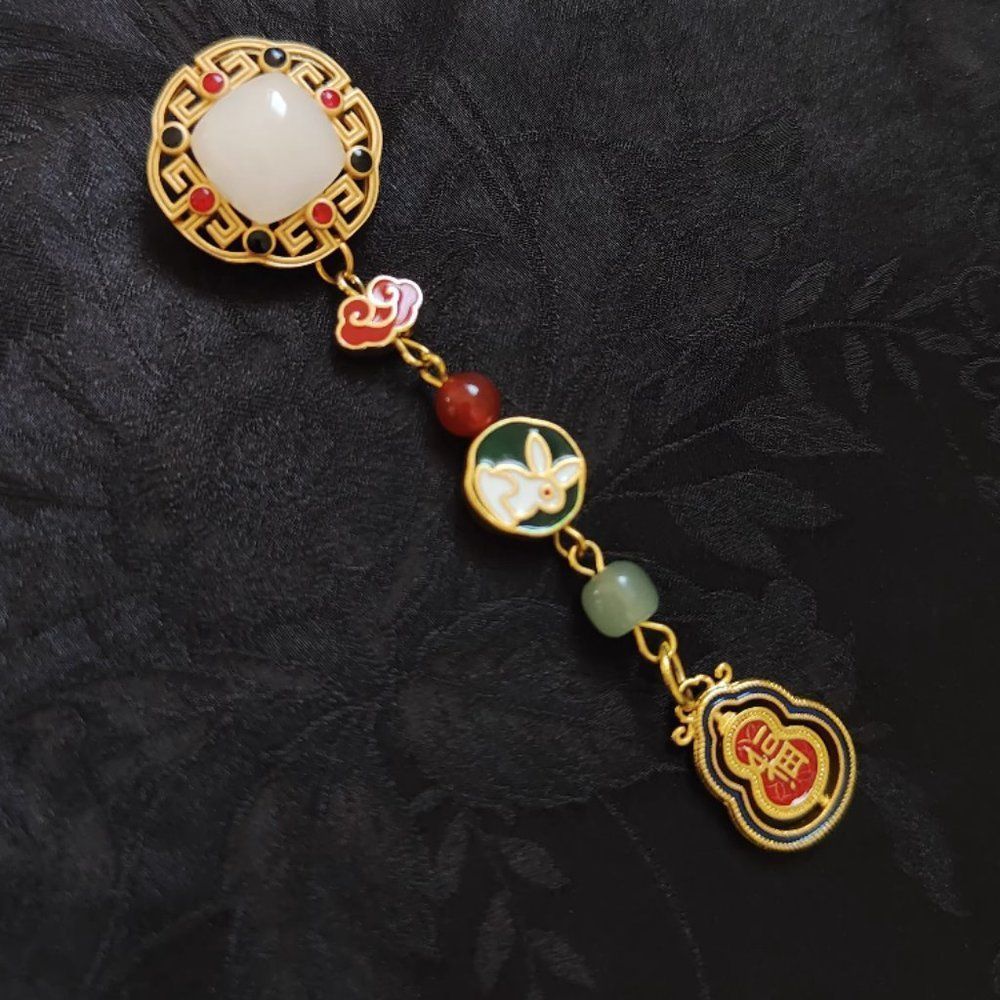 Blessings Jade Rabbit Brooch Pin | Retro Handmade Traditional Lapel Pin #1287A - Picture 2 of 8